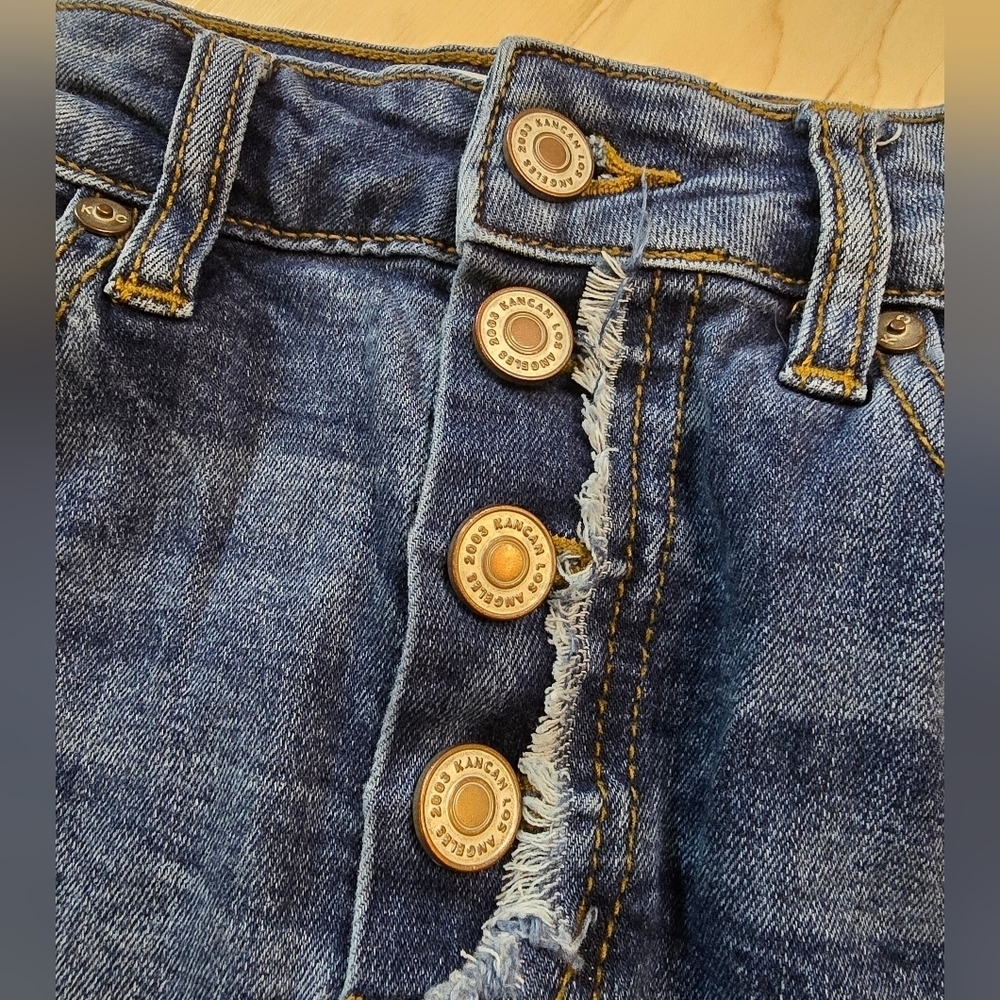 KanCan Button Fly Distressed Jeans Size 5/26 - Picture 4 of 12